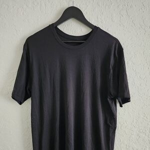 Lululemon Activewear Shirt